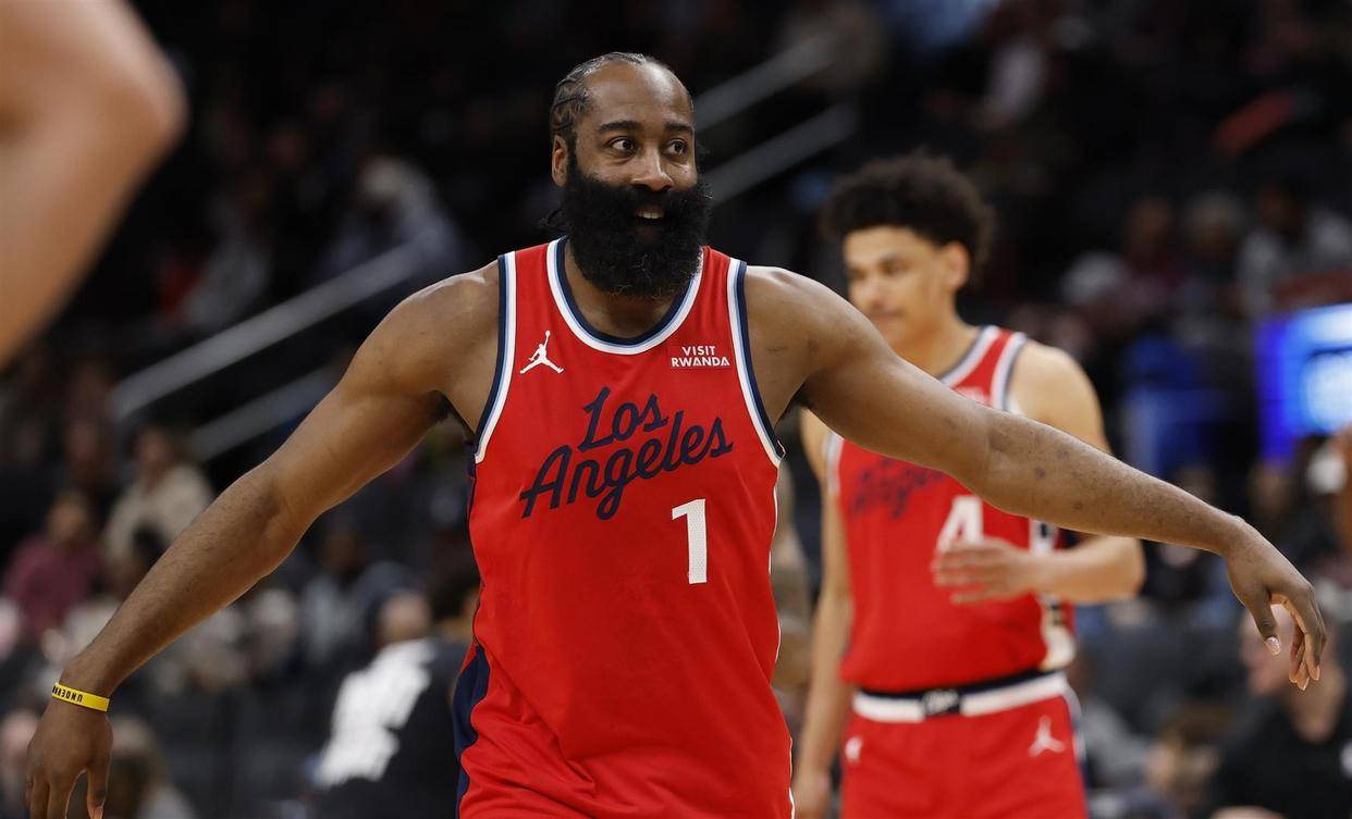 爱游戏-包含哈登连续十二场比赛得分超过大胜,尤文图斯挑战极限!的词条