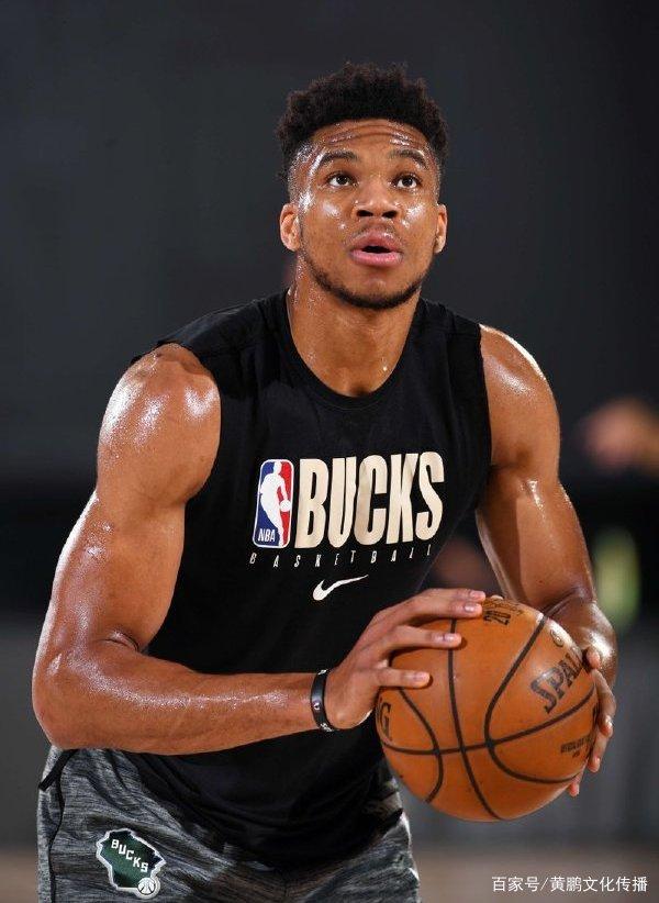 爱游戏-包含字母哥迎来七赛季高光表现,巴黎圣日耳曼球迷沸腾!的词条