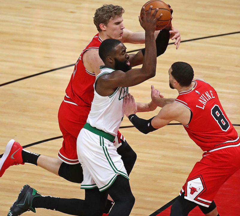 爱游戏-Scout在篮网比赛中回归赛场,大胜引发热议!的简单介绍